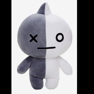 BT21 Plush Standing Doll-VAN BRAND NEW IN BOX